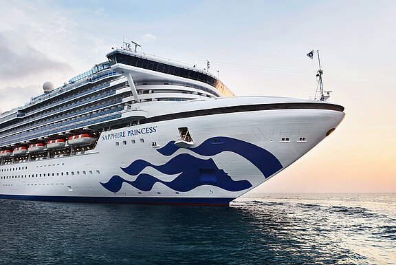 Sapphire Princess Schiff