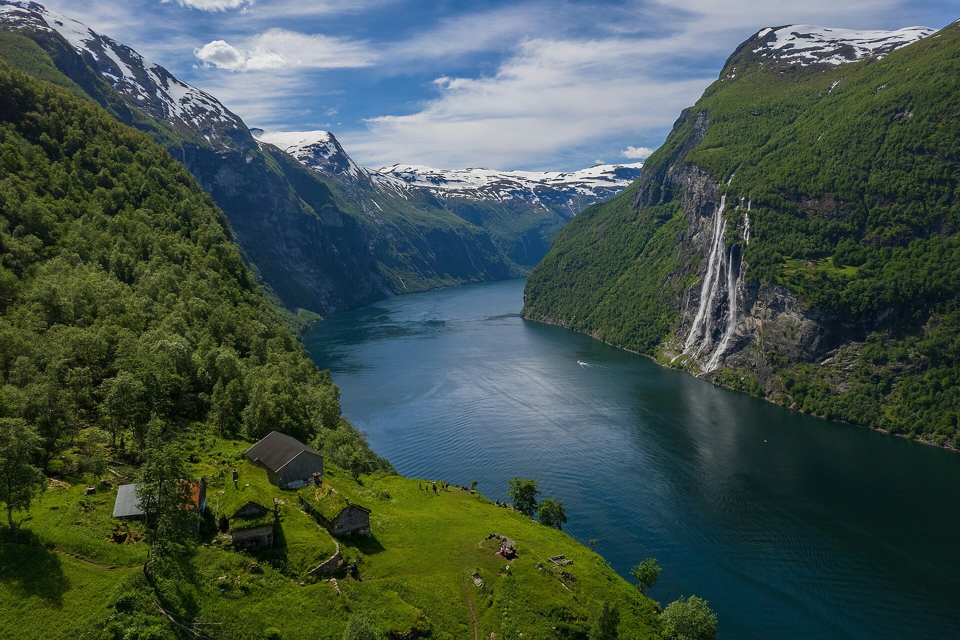 Fjordzauber mit der Costa Favolosa Fjordzauber mit der Costa Favolosa